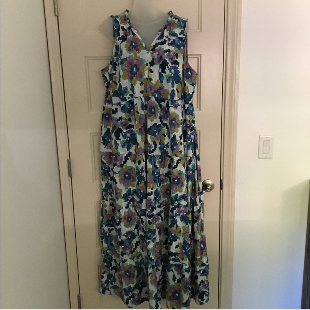 Sleeveless Floral Maxi Dress - Multicolor